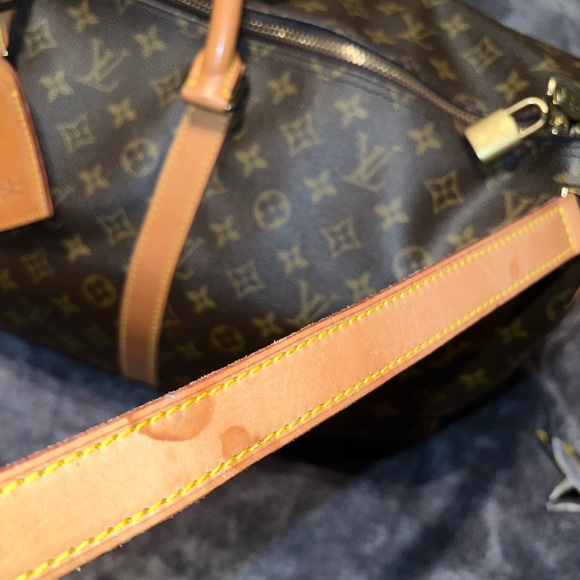 Louis Vuitton Keepall 55 - Picture 13 of 17